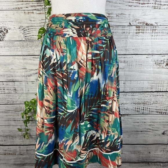 Studio West Apparel Skirt size Large Coral Green Floral Tropical Knee Hawaiian - Picture 2 of 13